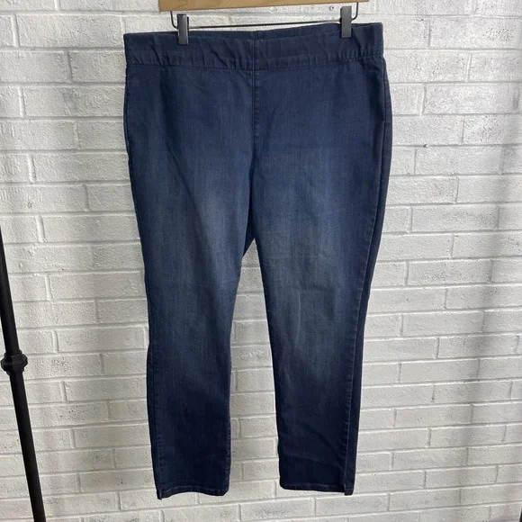 NYDJ Pull On Ankle Jeans Straight Leg Womens Size 14 Dark Wash Minimalist - Picture 1 of 11